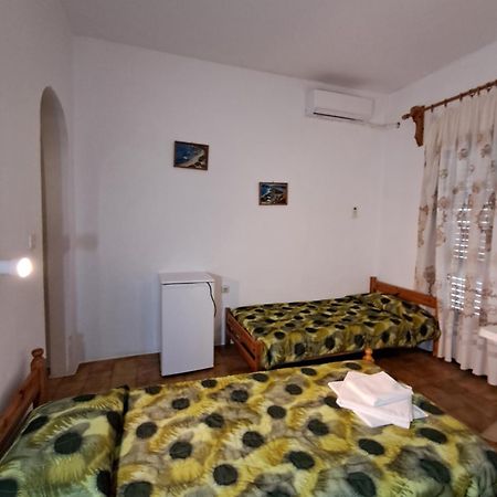 Camelia Studios Скиатос Экстерьер фото